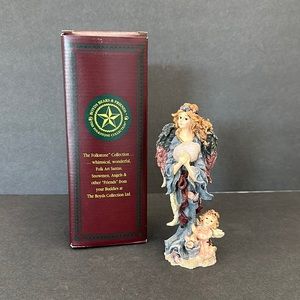 Boyds Bears & Friends figurine